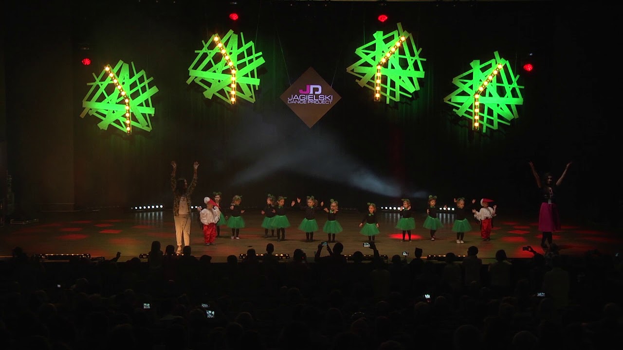 TANECZNE TRZYLATKI - TJK1+TJK2 - 13. Przegląd Jagielski Dance Project