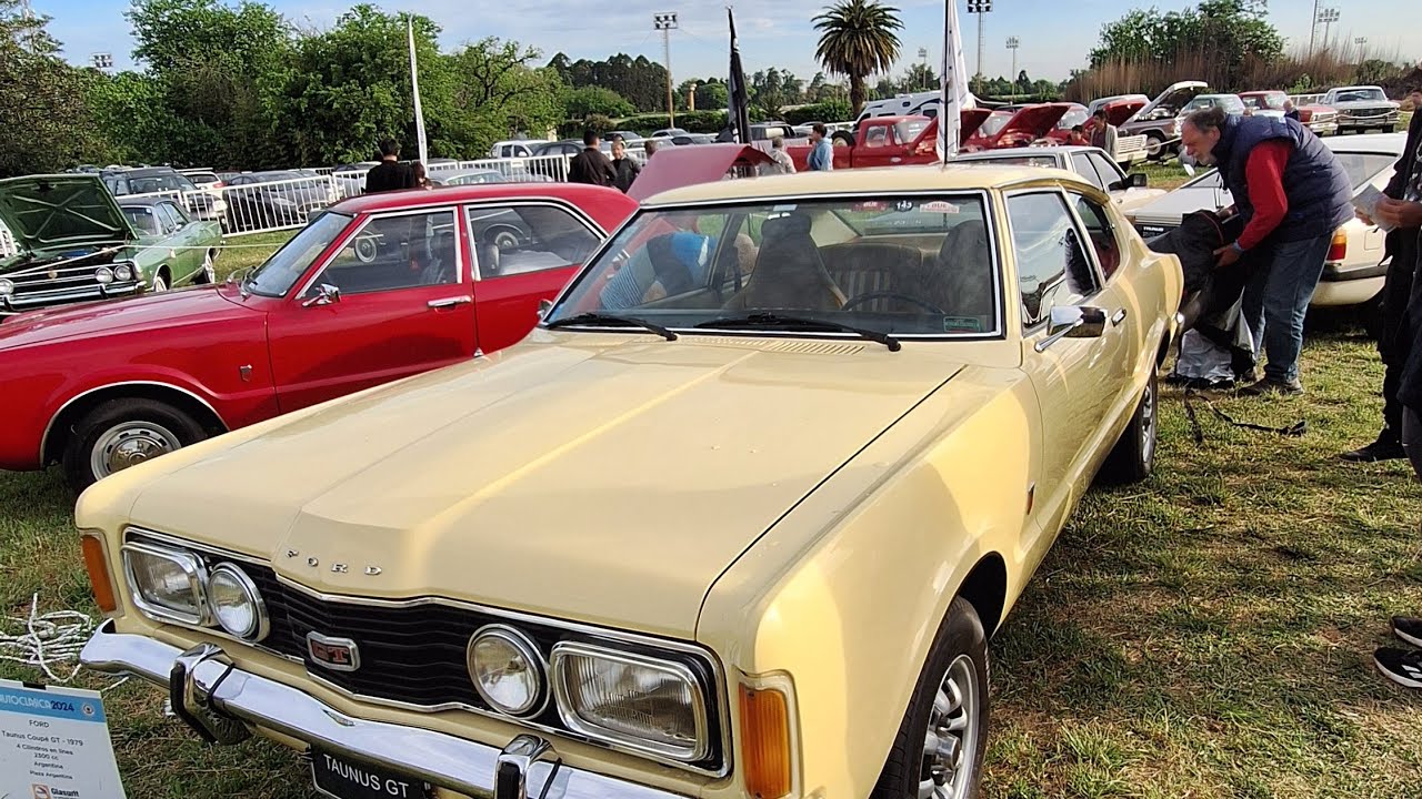 Plaza Argentina en Auto Clásica