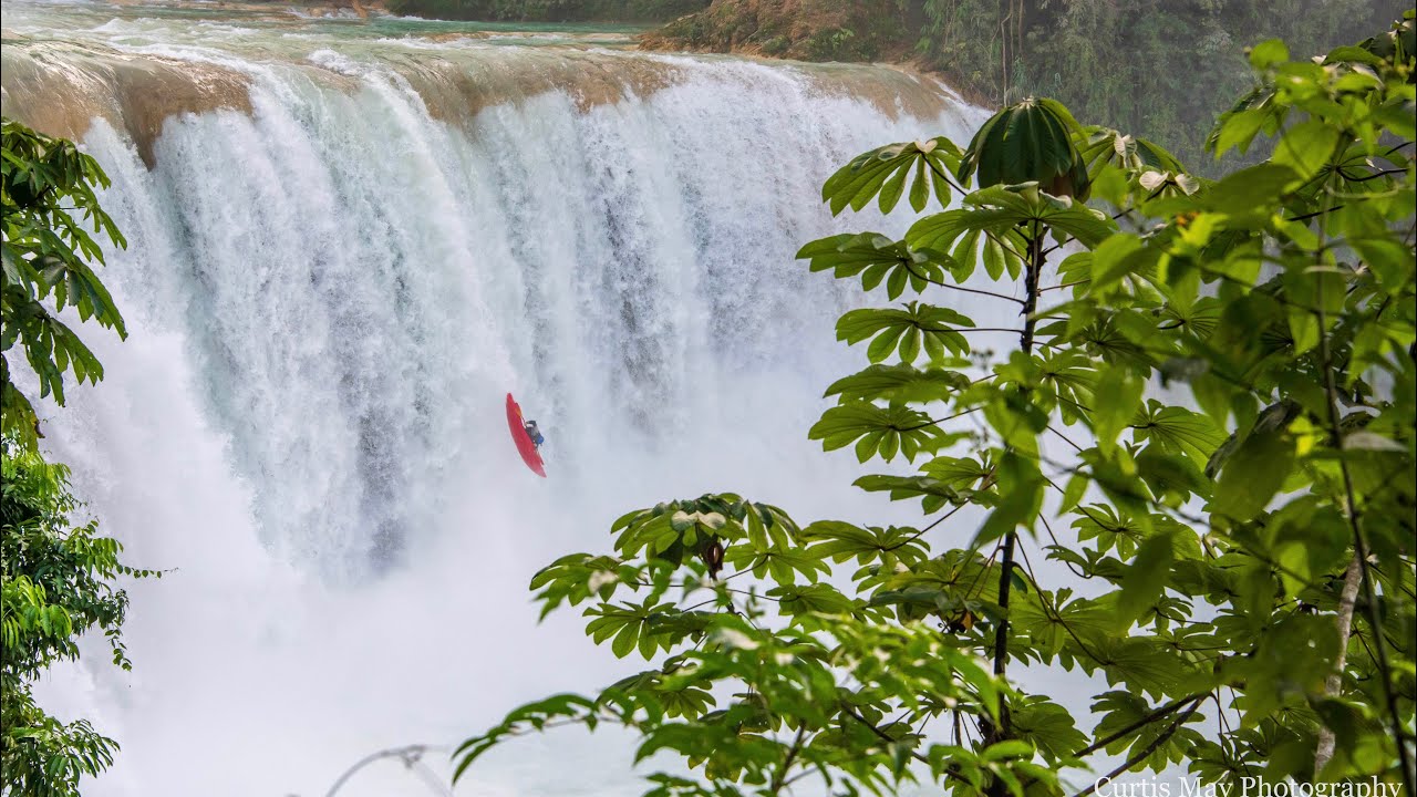 The Best Waterfalls Ever || Agua Azul Mexico Kayaking