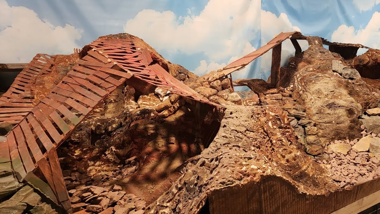 MT.RICHMORE GETS MORE LINES!SPRAY FOAM TUTORIAL:RCRICHIE WAY #indoorcrawlercourse 
