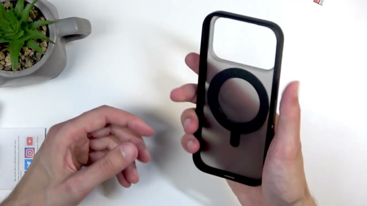 JETech 360-Degree Rotating Ring Case iPhone 17 Pro Unboxing