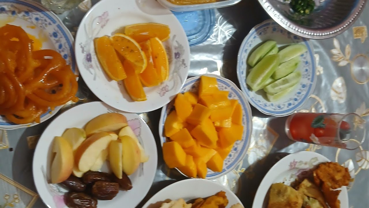 মেয়ে প্রথম শবে বরাতের রোজা রাখল 