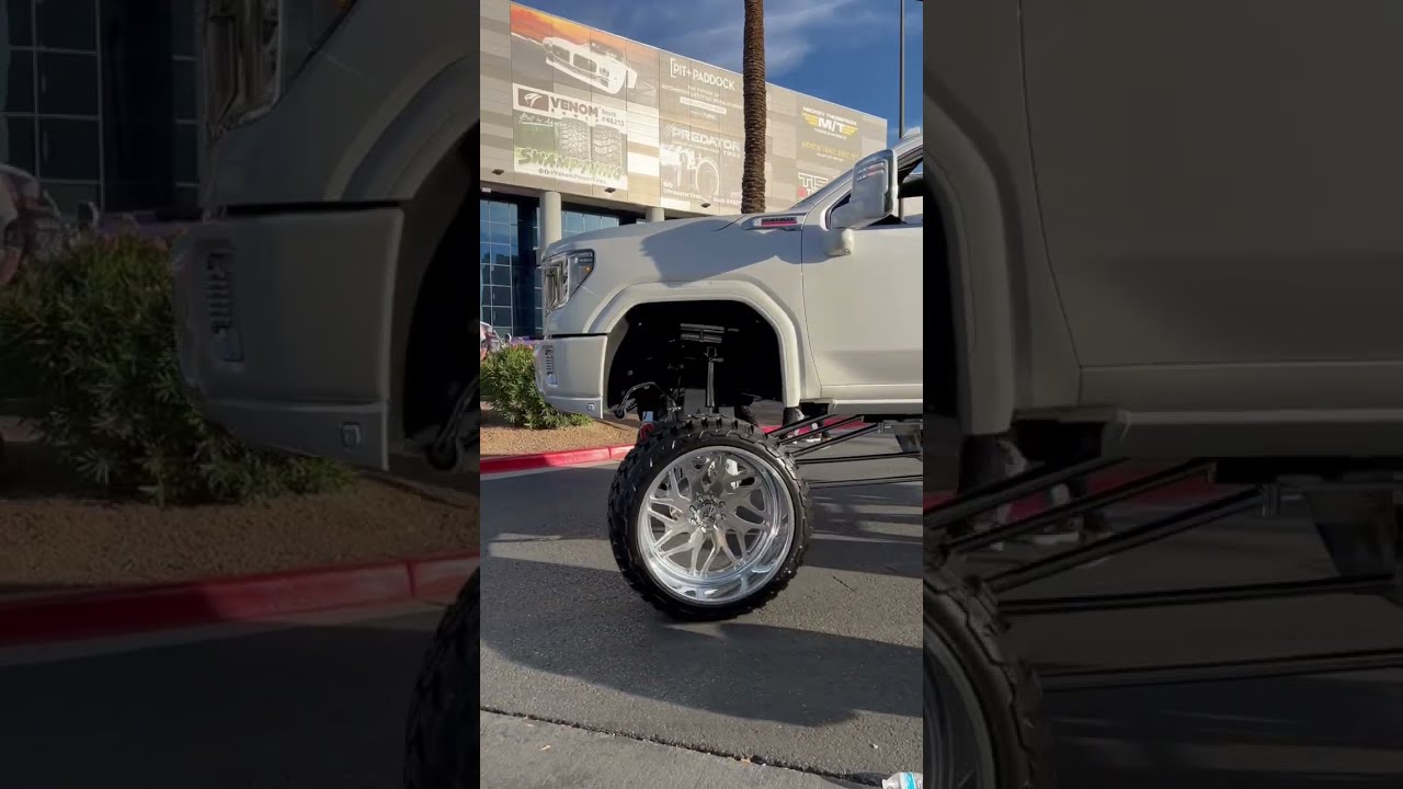 Clean DENALI HD on 18&rdquo; FTS lift at SEMA 2022