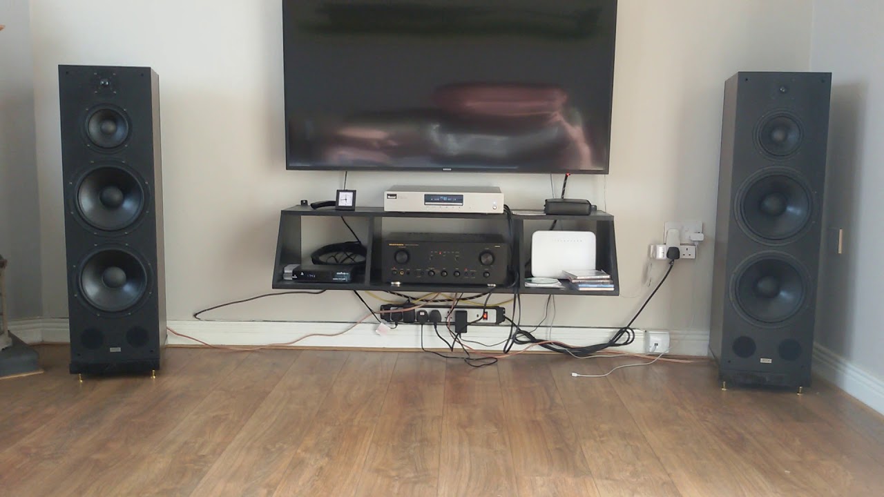 Marantz PM8000, Sansui CCD201V, STX f-360n