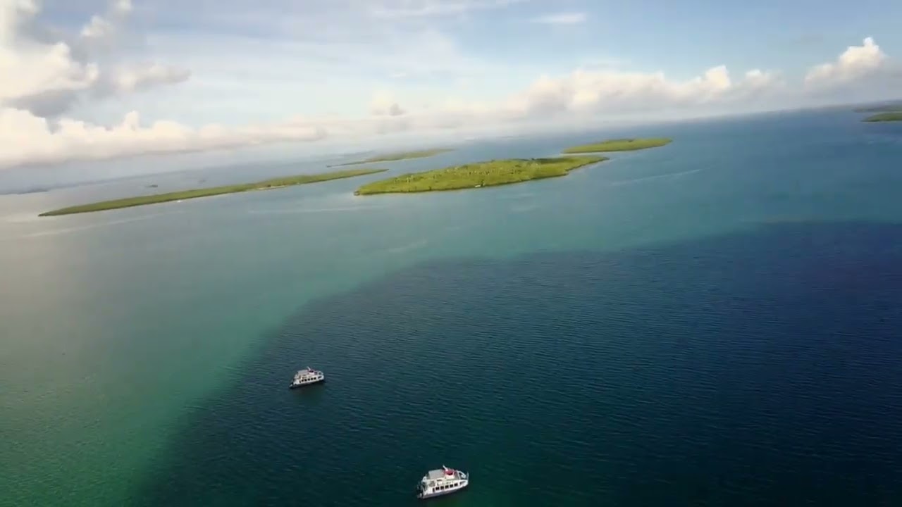 Selesai sarapan lanjut terbangin drone di taman kota#MorotaiDaloha