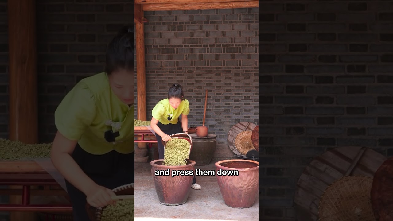 This is the traditional way to make soy sauce.