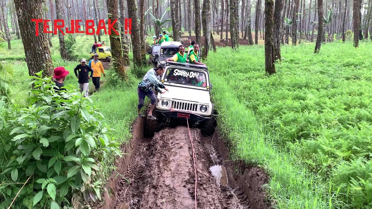 WISATA JEEP OFF ROAD COBAN TALUN KOTA BATU