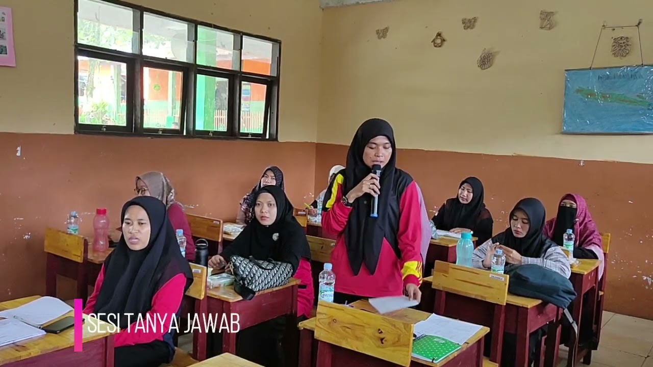 PKM 2025 Elia Putri