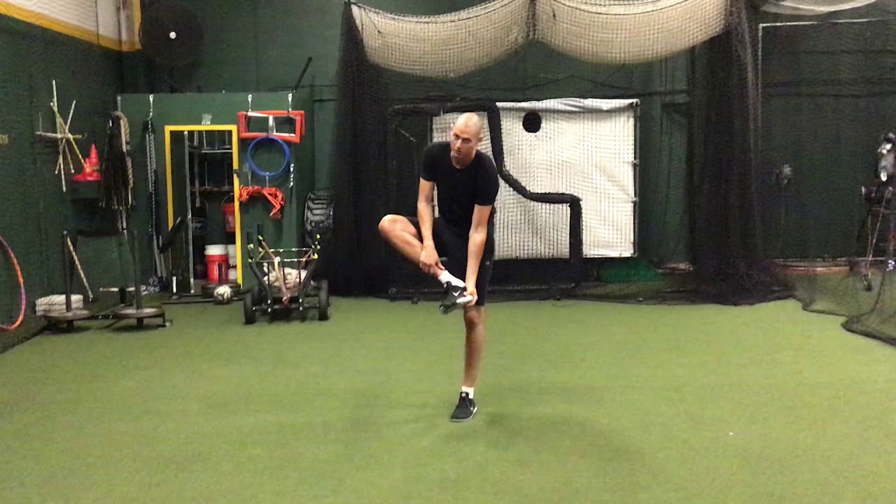 The Natural Split Stance Jumps With Team VKTRY