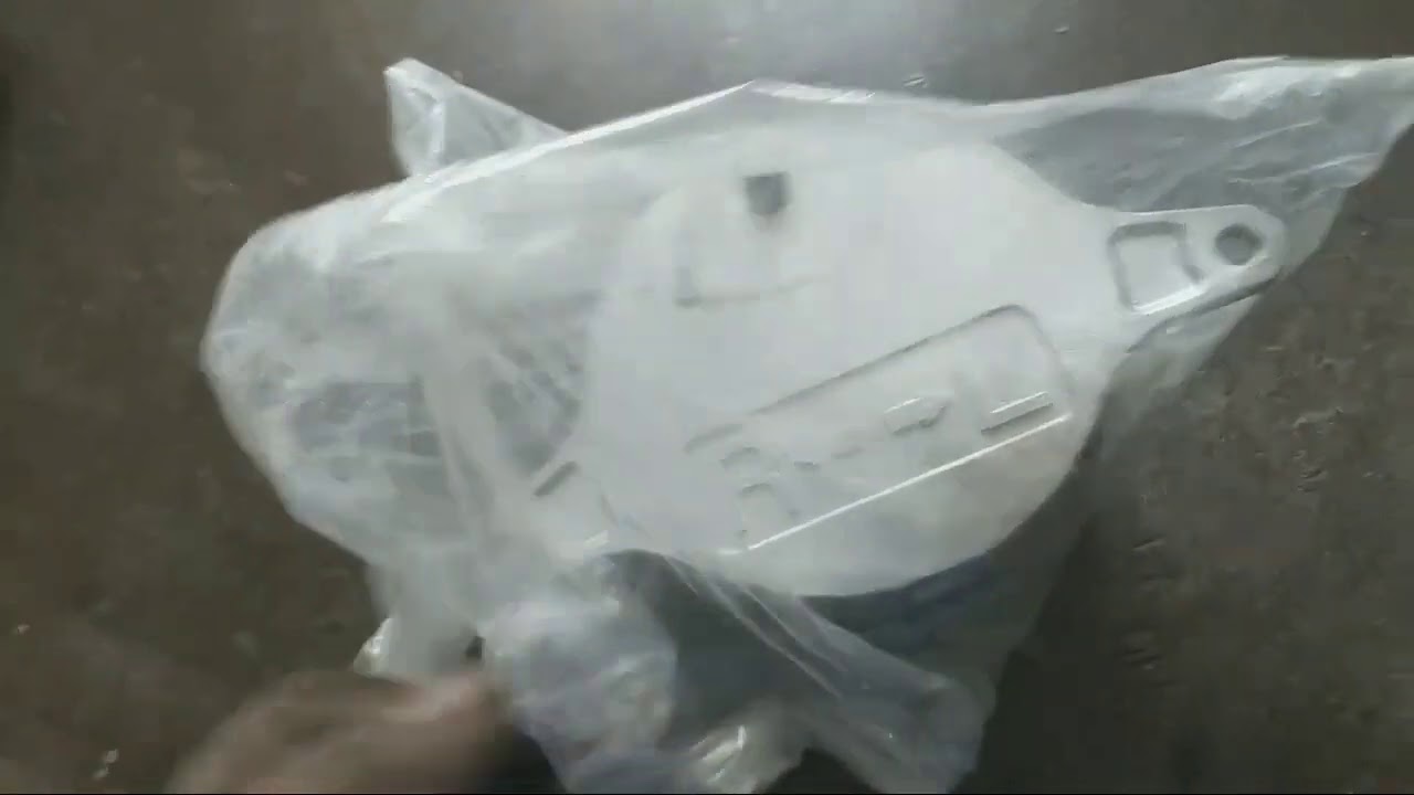How To Replace Hino 4041 Cabin Air Bag Front  Video Tamil தமிழ்