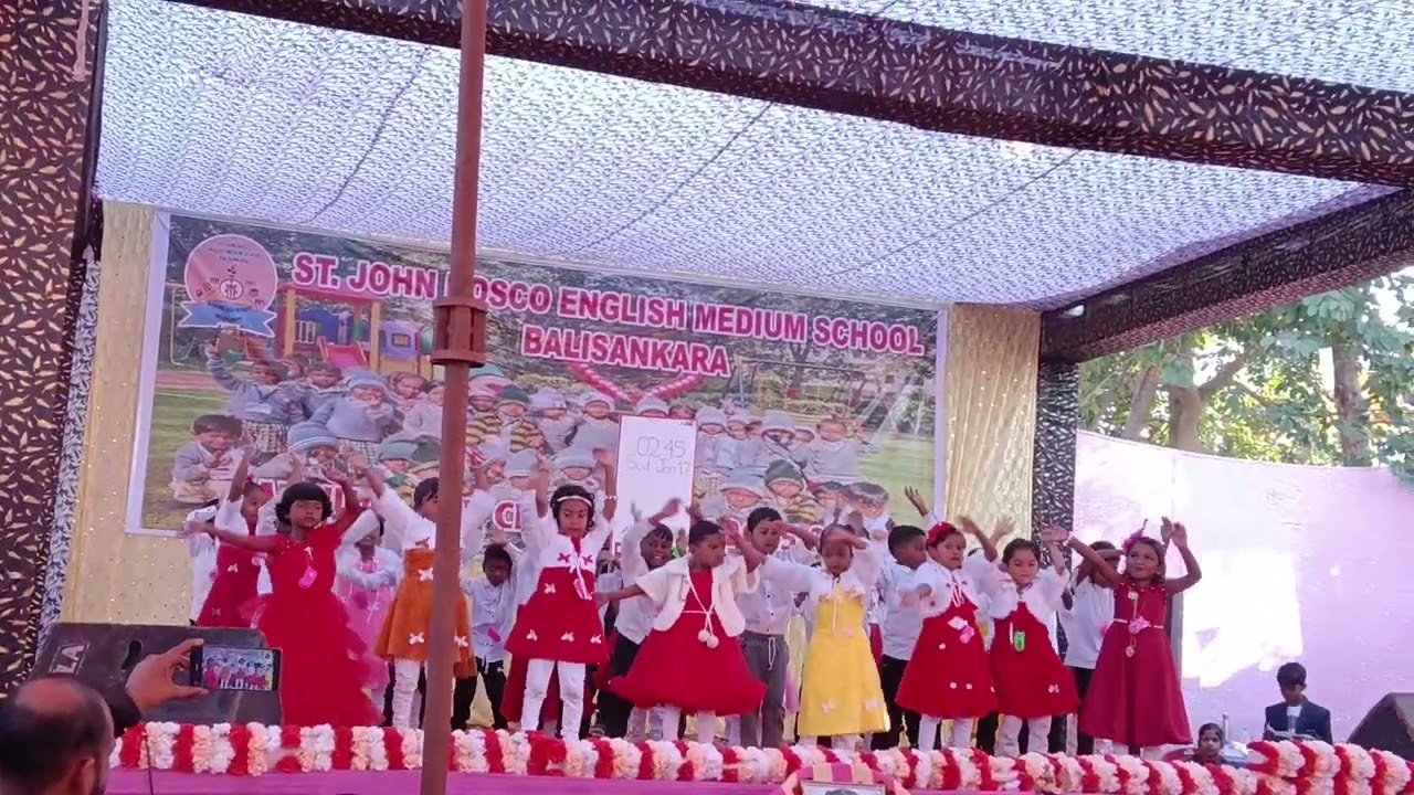 Mobile use harm for child Mobile Phone Addiction group dance 