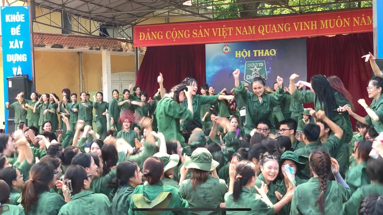 Vùng Trời Bình Yên- Sinh viên quân sự Vũ Quang Thiện (Cover)