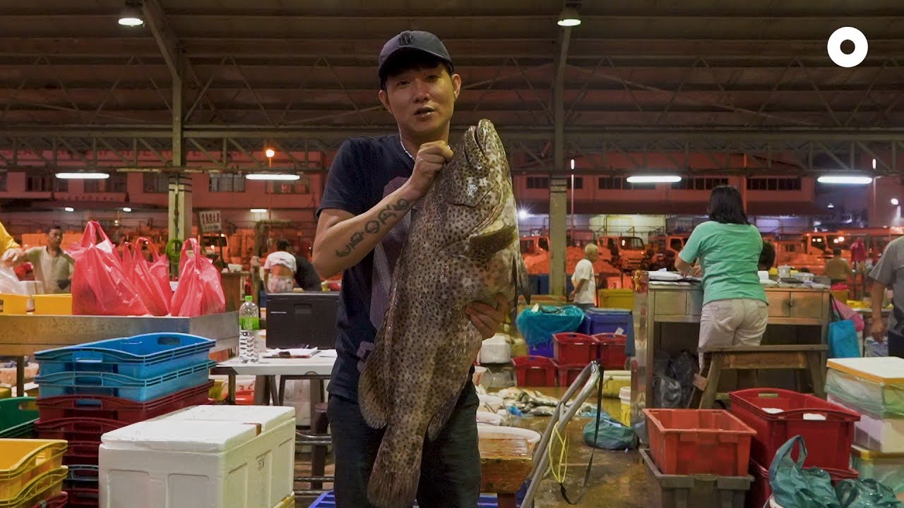 Selling Fish On Live Stream | Modernising Traditions