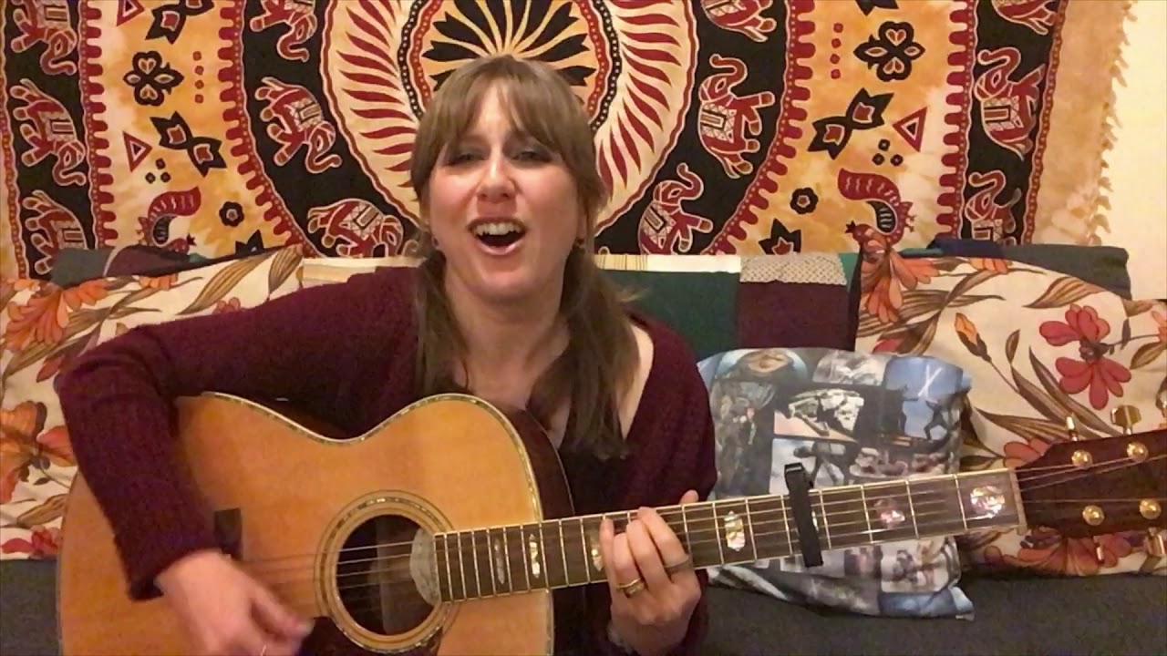 Holly Jukebox 2018 - #5 - Find The River (R.E.M acoustic cover)