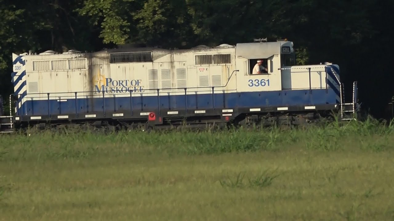 UNION PACIFIC DRONE VIEWS in OKLAHOMA and KANSAS! Port Muskogee railroad and UP Clinton Sub!