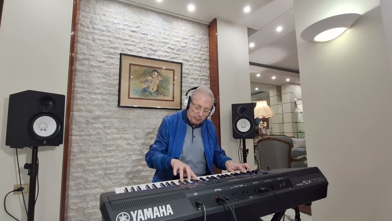 Message in a Bottle - Ernesto Cortazar - cover on Yamaha psr SX700  @nabilmattar2322 