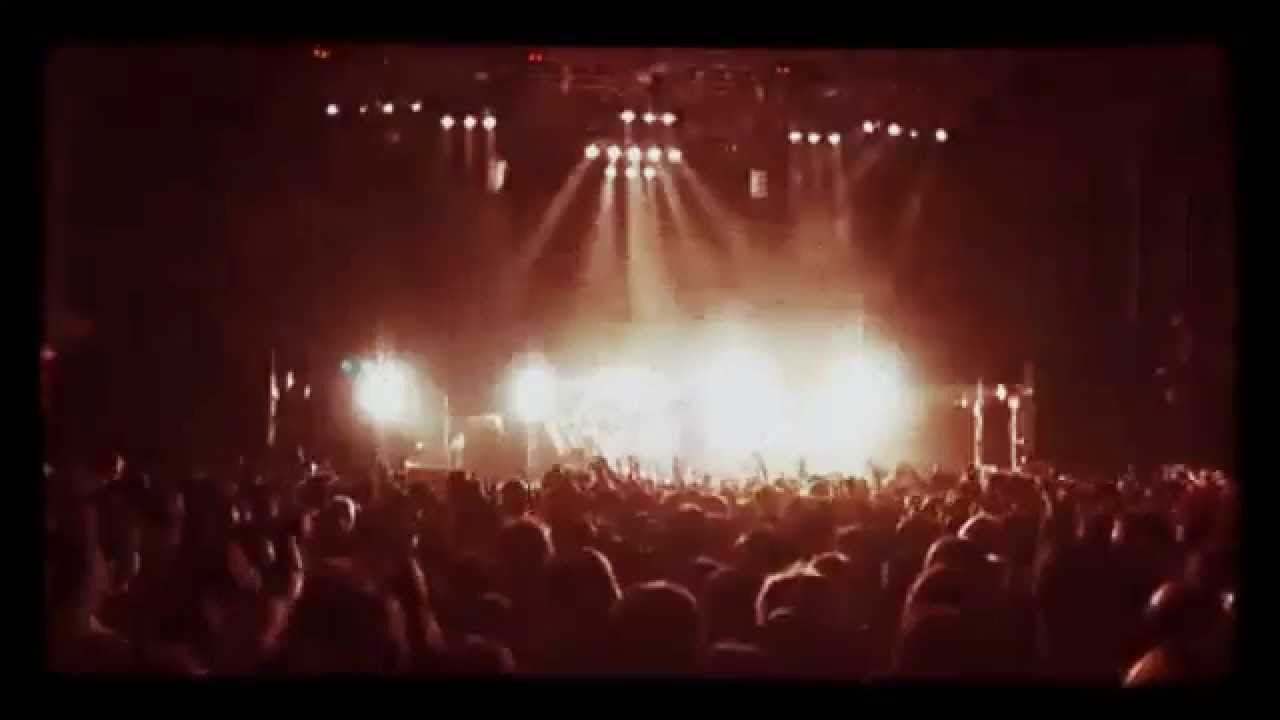 Deadman Star baby live (2006)