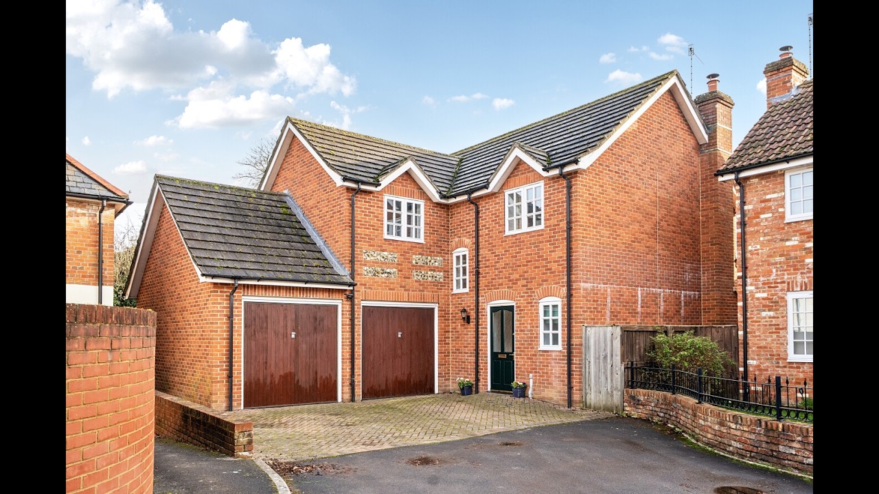 Corner Cottage, Catherine Court, Shrewton