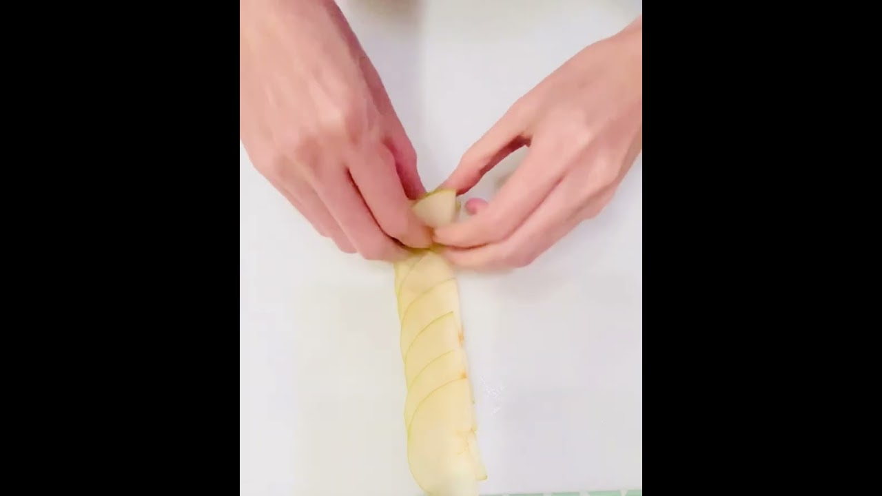 Make a Pear Flower / Easy Food Art #shorts #decoration #rose #ideas #food #pear #flower #craft