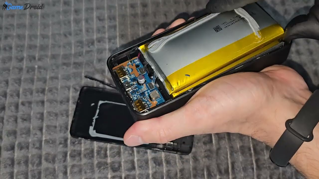 ⚠️ Swollen Redmi 20000mAh Power Bank – Teardown & What Went Wrong?