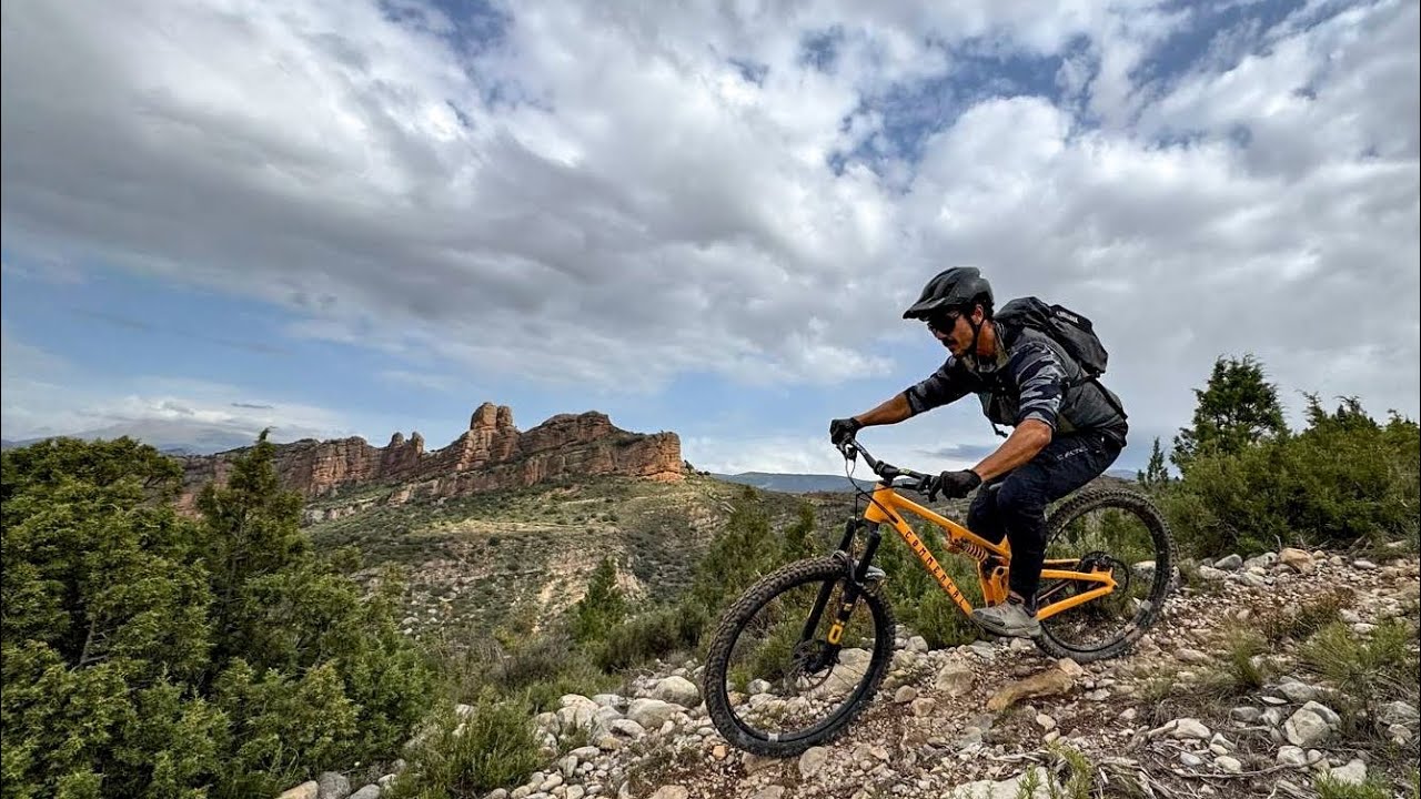 Tremp + La Pobla de Segur. SINGLETRACK PARADISE!