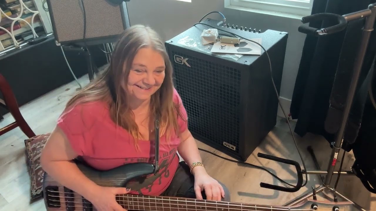 Factory Tour at GK: Santana's Woodstock Amp