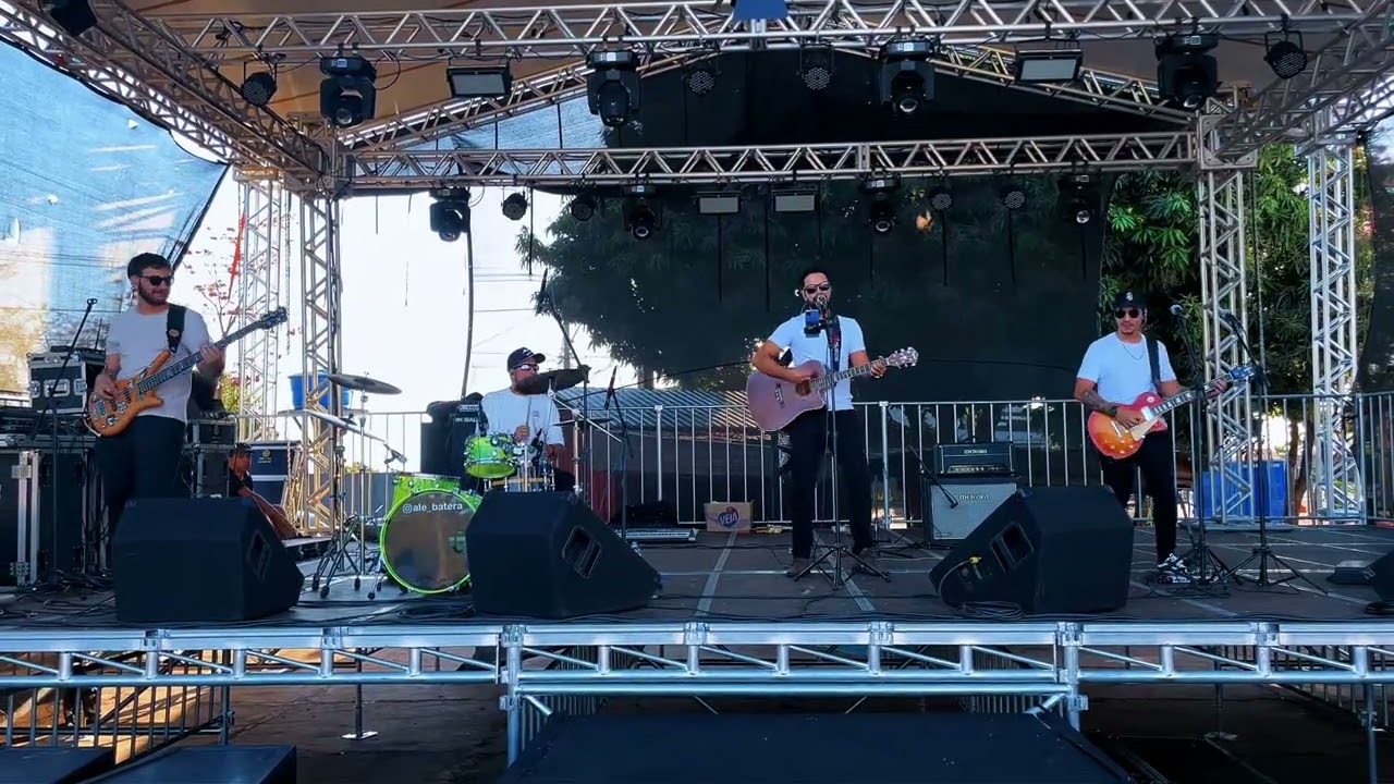 Quatro vezes você - Cover banda Velhos Novos