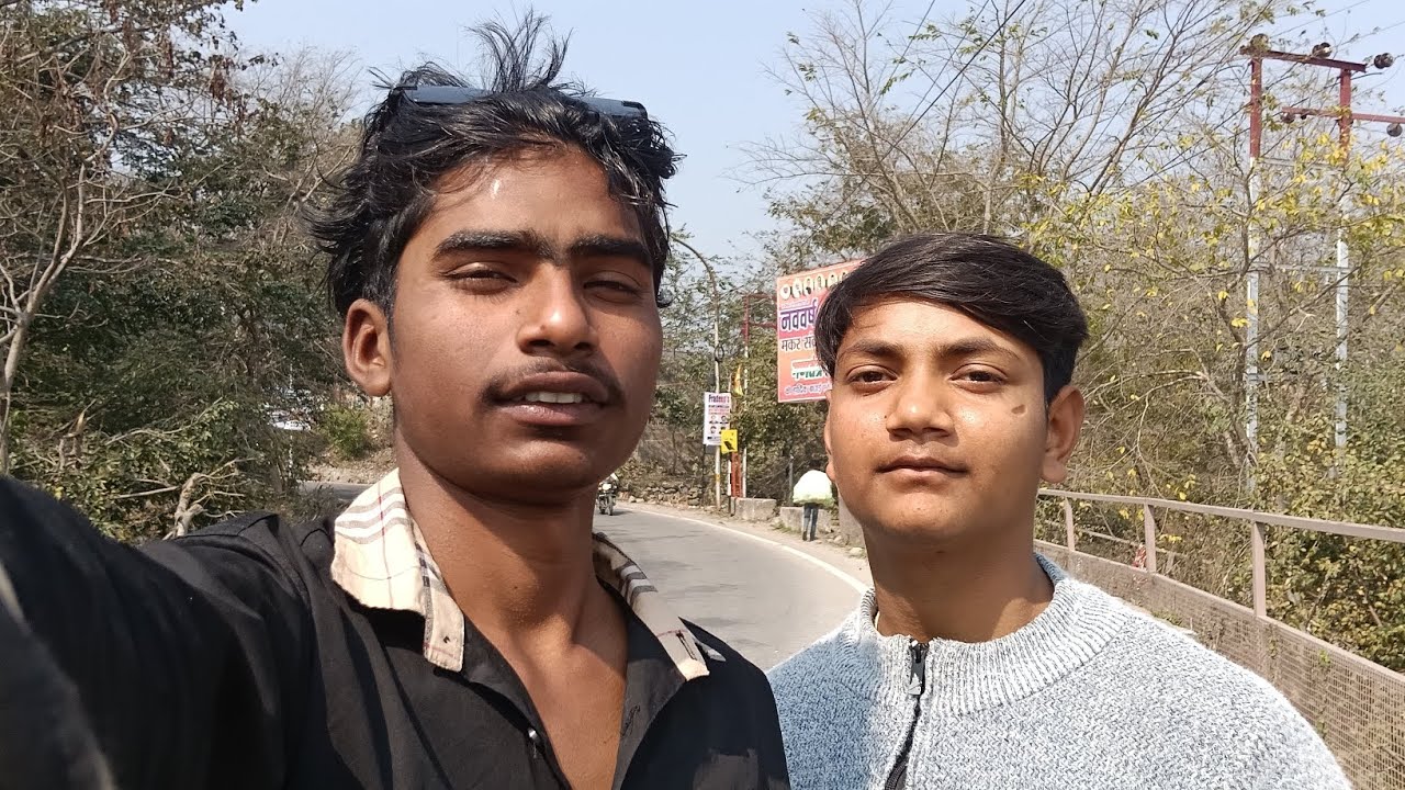 Manish kya kar raha tha Nadi mein 🏄🚣🏄
