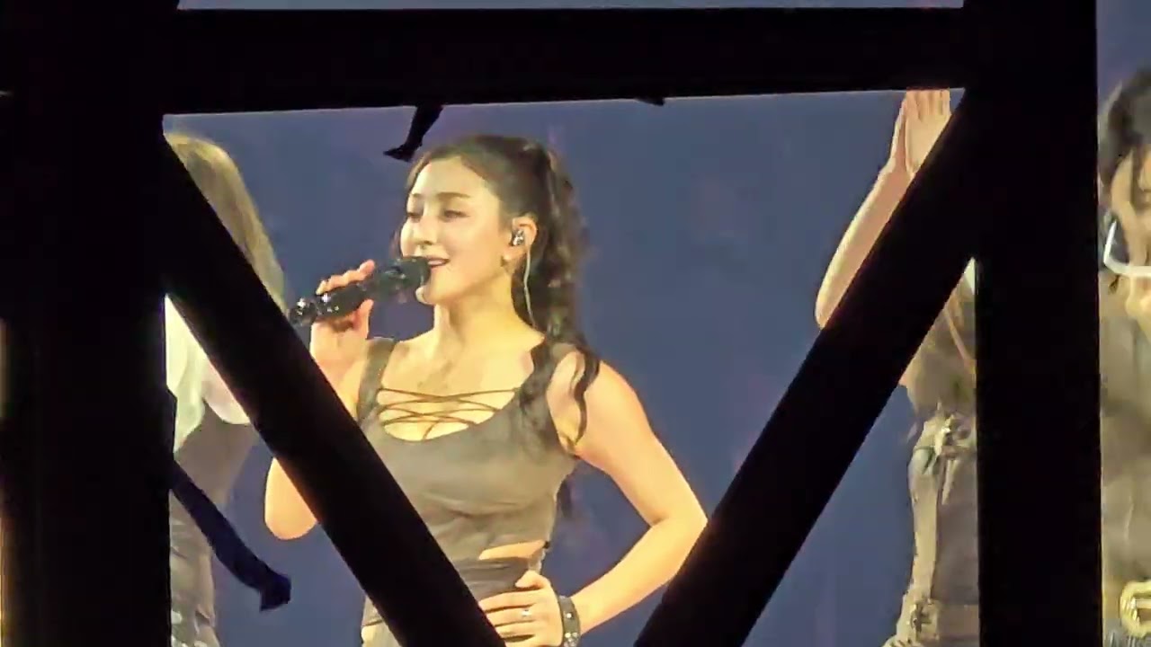 TWICE Vancouver Day 2 - 1-10-2026  – Gone, Cry For Me, Hell in Heaven - This is For World Tour
