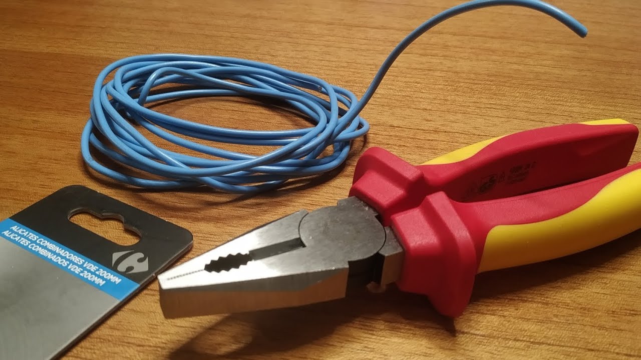Pinza Universal CARREFOUR / 1000V - Electricista 
