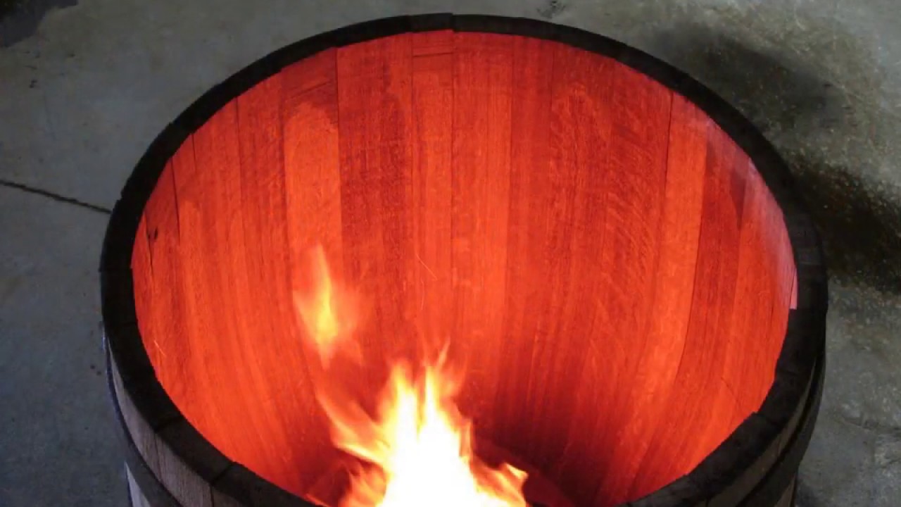 Saury barrel production from oak seed to wine barrel.
