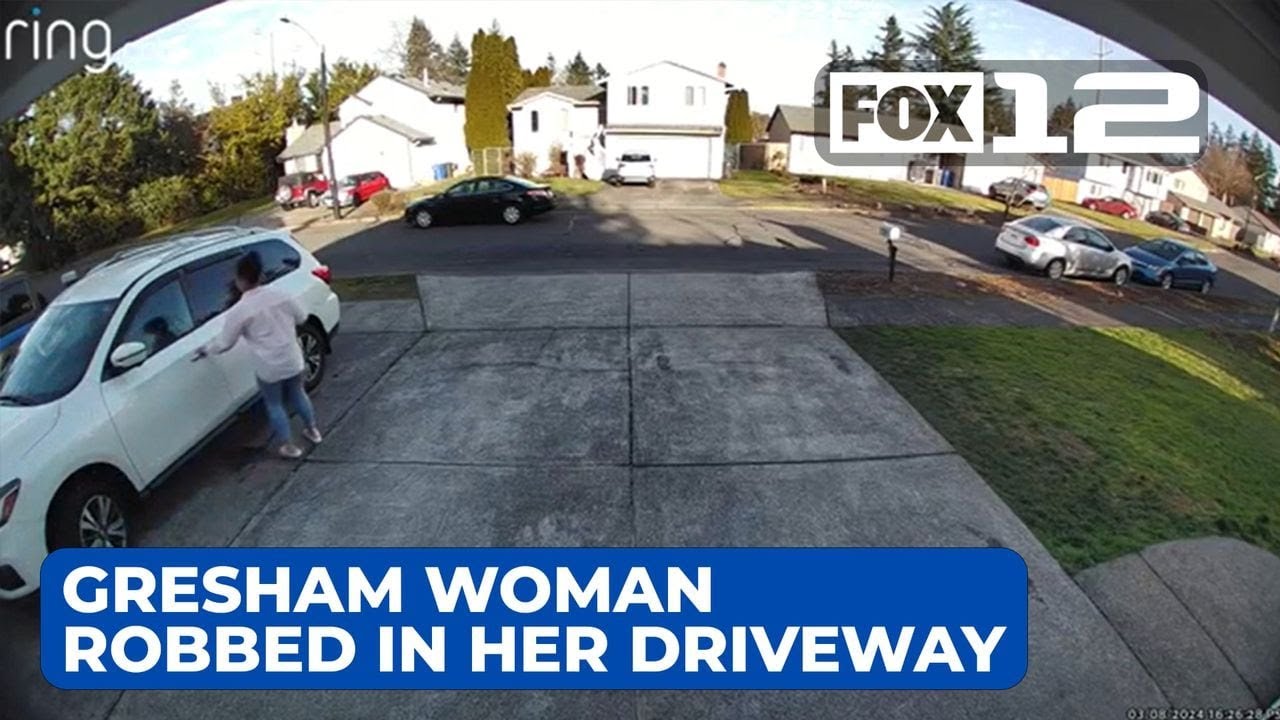 Gresham woman robbed in her driveway