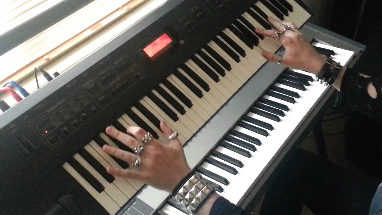 Mr. Crowley keyboard intro