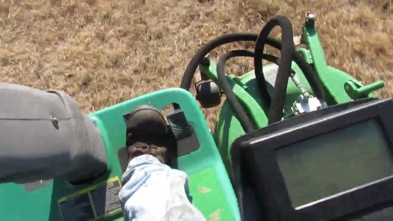 John Deere 7400A Terrain Cut Rough Mower Parting out.