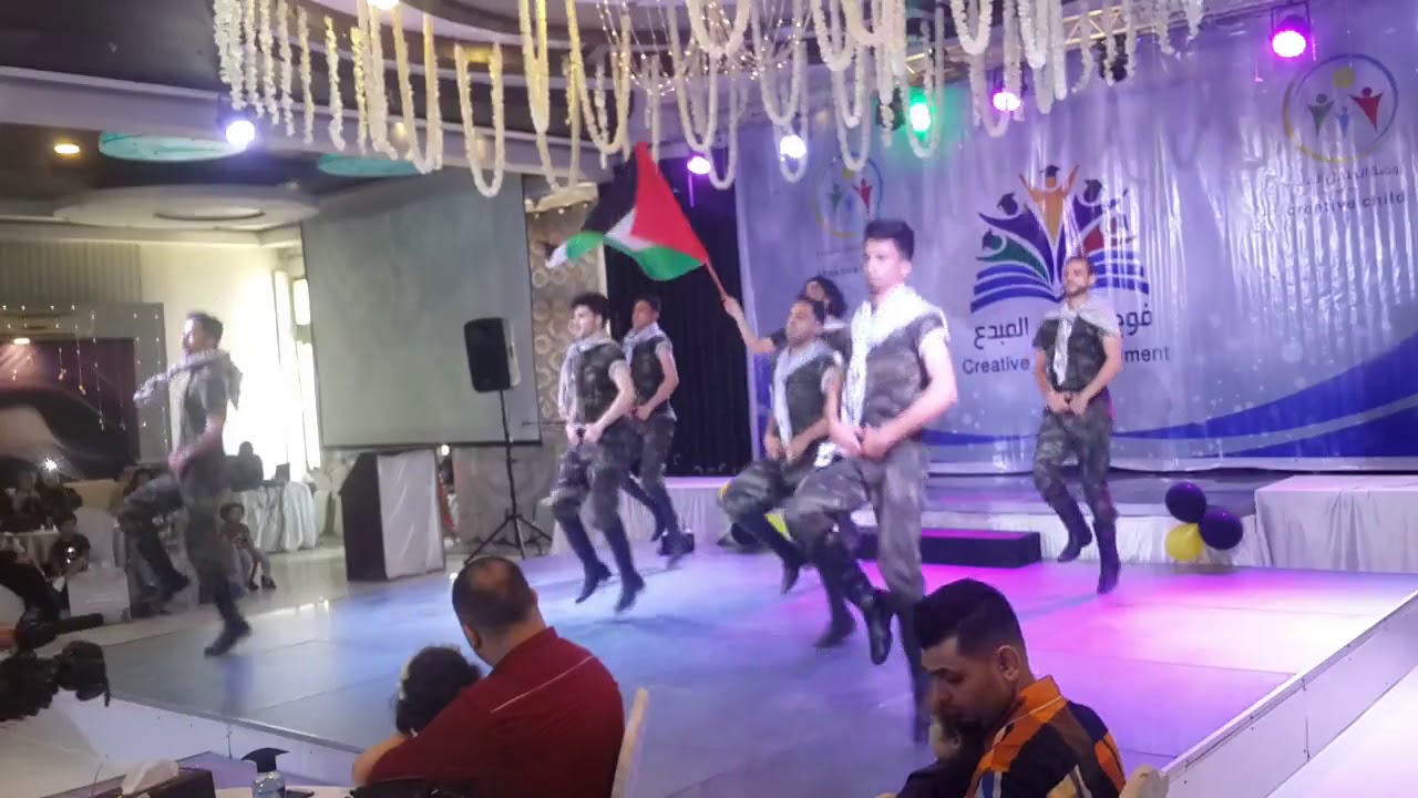 دبكة فلسطينة على انشودة عهد الله ما نركع