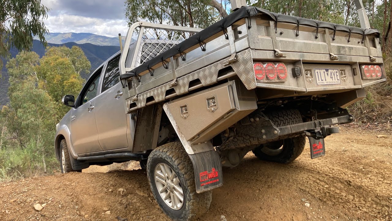 FUN TIMES CLOSE TO CAMP STEEP ROUGH SLIPPERY sth Basalt Knob