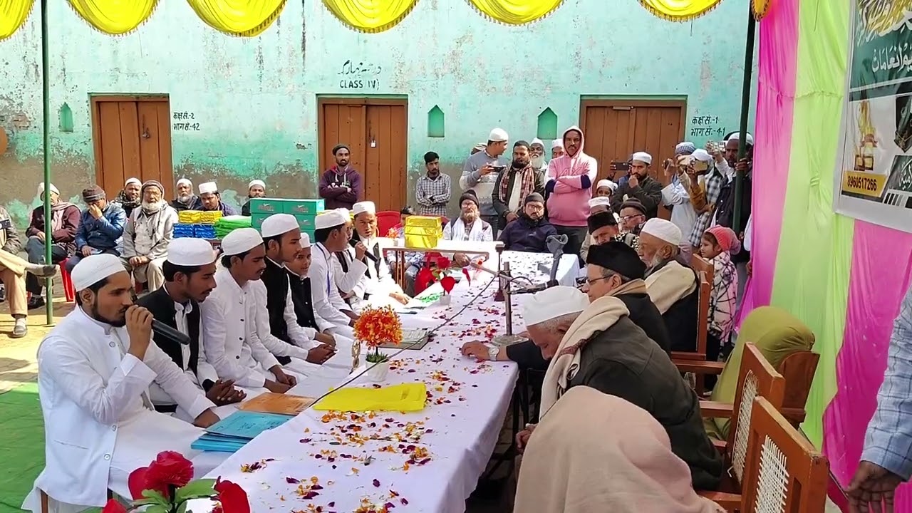 مدرسہ عربیہ بحر العلوم انجمن انجمن نانپارہ بہرائچ میں آٹھ بچوں نے حفظ قرآن مکمل کیا 