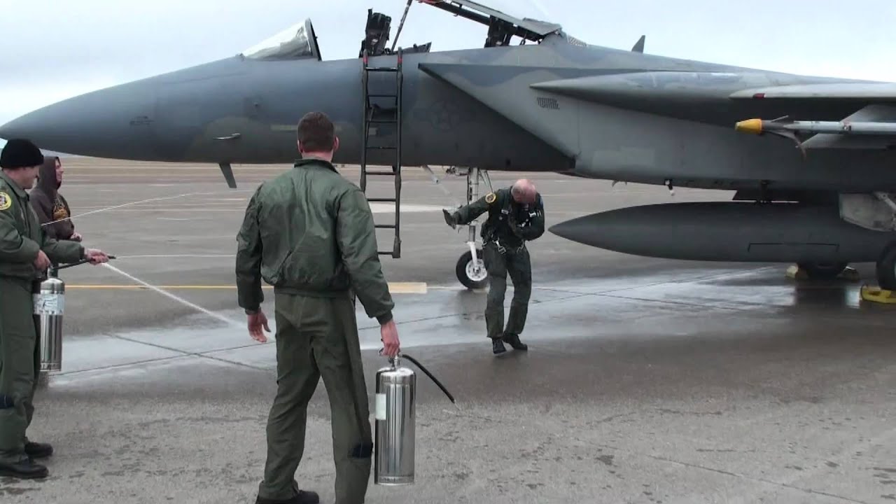 Alien's Final Flight (Lt Col Mike Buck)