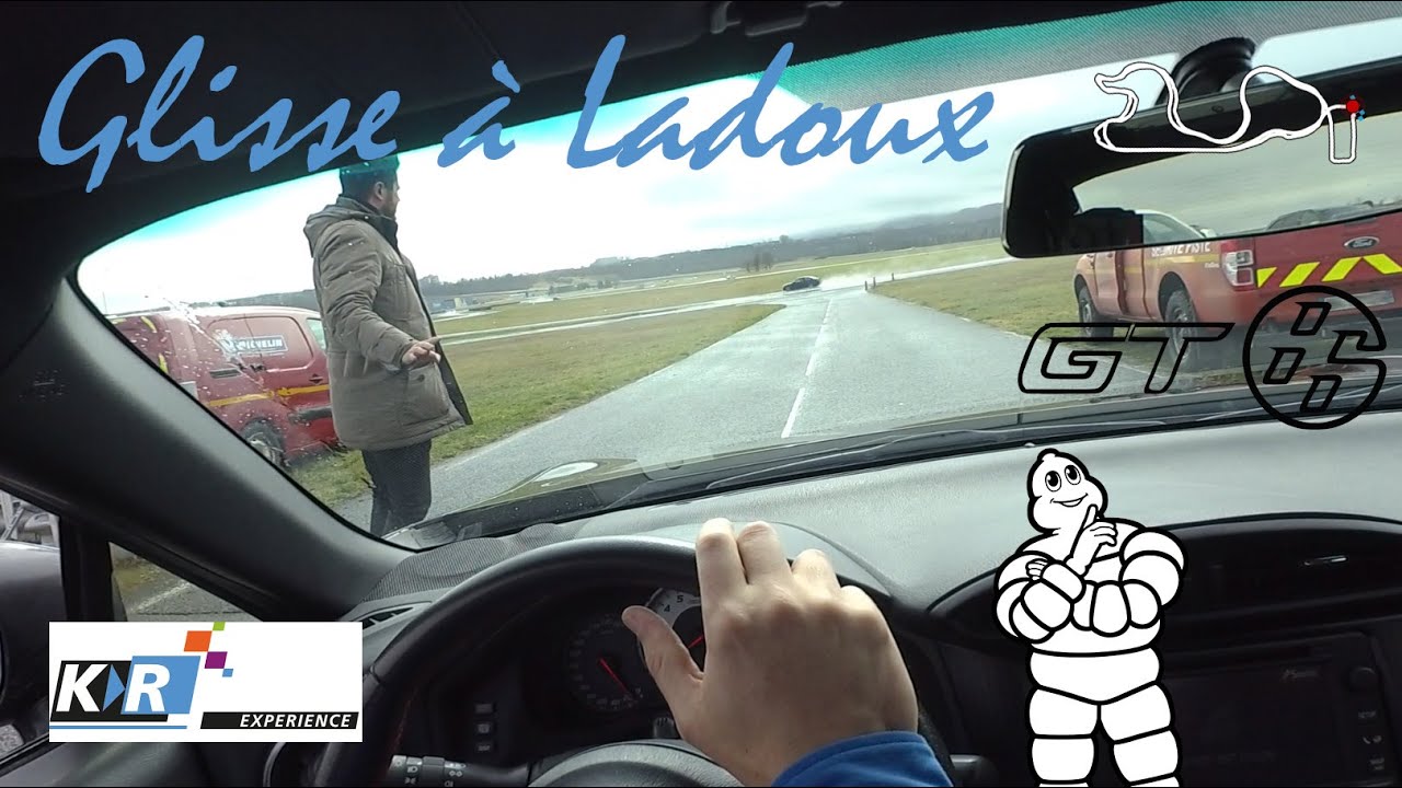 Glisse au circuit de Ladoux   Mars 2023