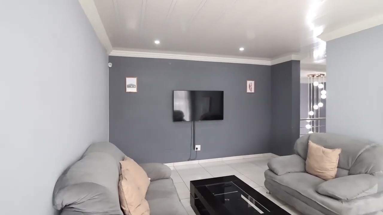 Property For Sale in Glenvista, Johannesburg