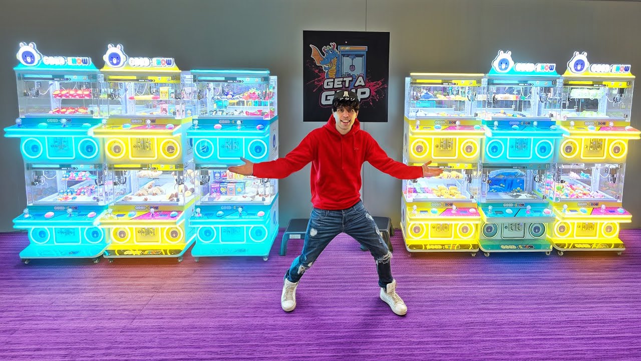 I Played EVERY Mini Claw Machine In A Clawcade!