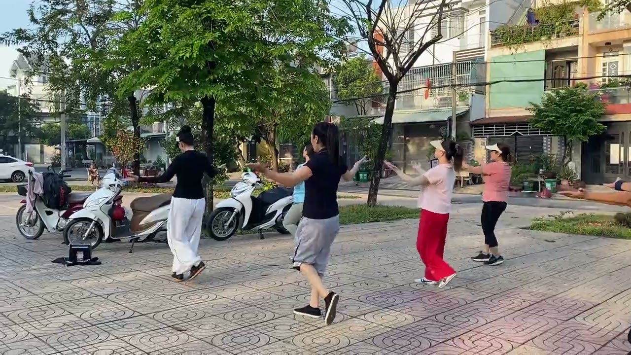 THÔI KỆ ĐI (bài để tập )