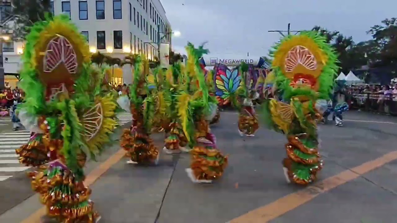 Brgy. Tangub (Champion of Masskara Street Dance 2025)