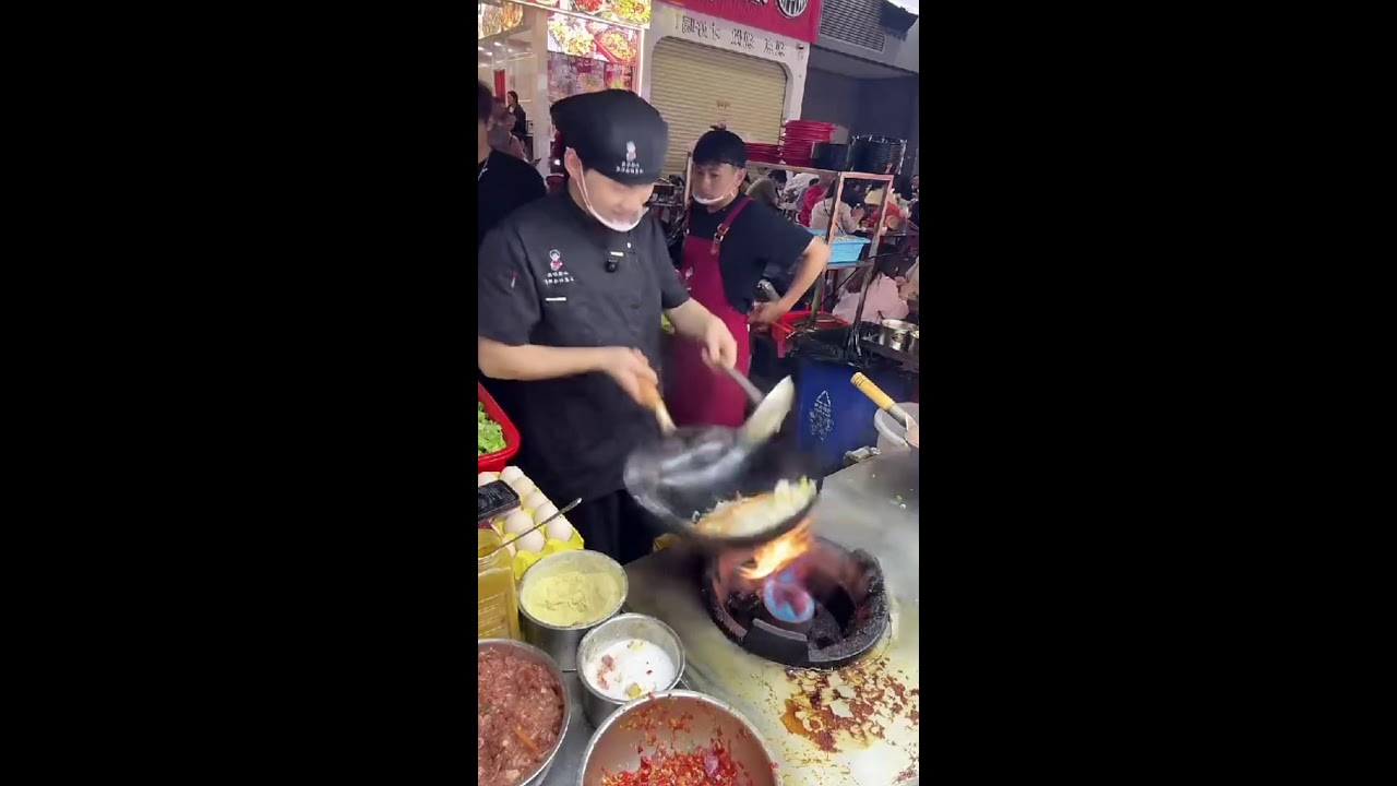 Live streaming of streetfood for Andy哥