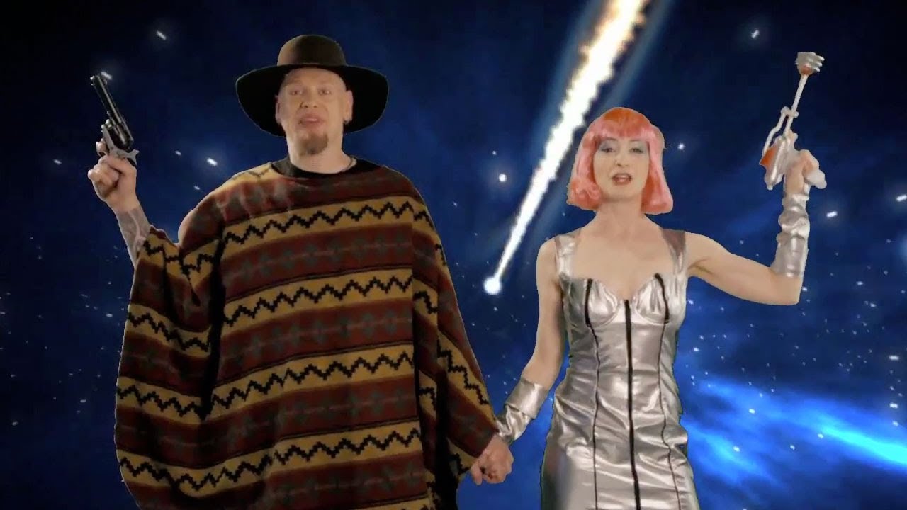 Gamer Girl, Country Boy - Felicia Day & Jason Charles Miller - OFFICIAL MUSIC VIDEO