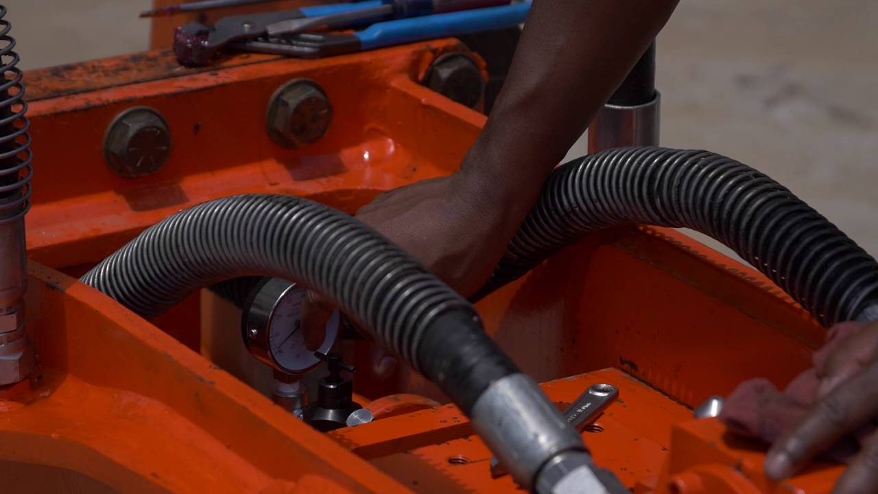 Routine Inspection Part 2 - NPK Hydraulic Hammer Service Instructional
