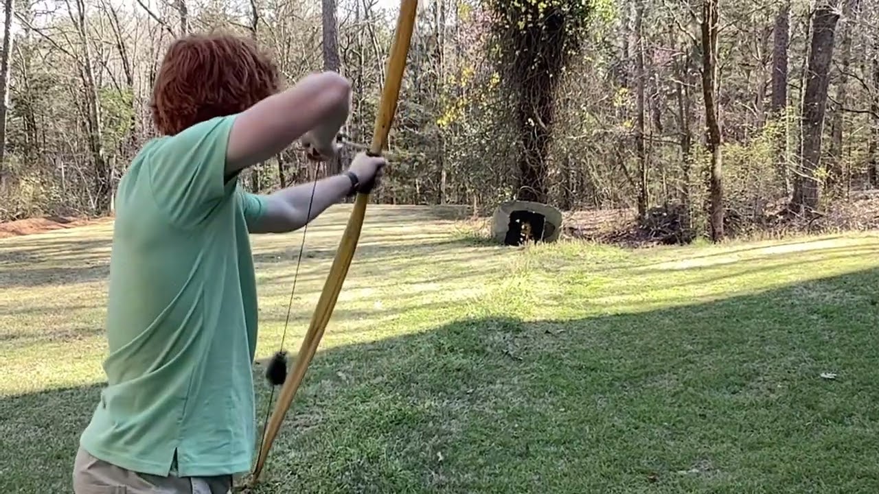 A Red Mulberry Longbow, Deflex, Reflex, Recurve, Optimal 31