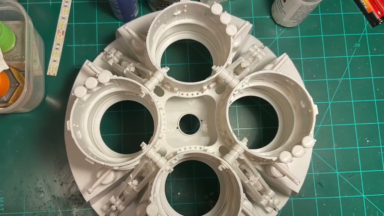 NEW Moebius 2001 Aries 1B build part 1!