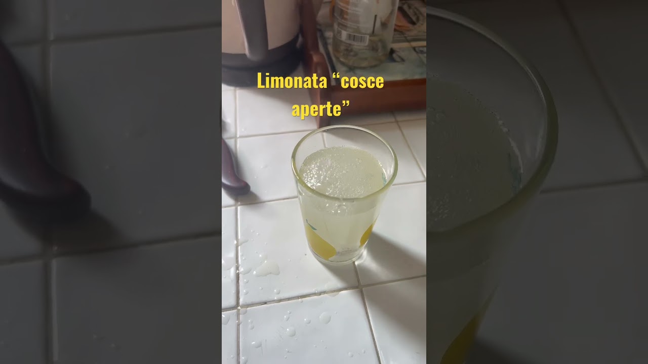 Refreshing Limonata &ldquo;Cosce aperte&rdquo; #shorts #italy #napoli