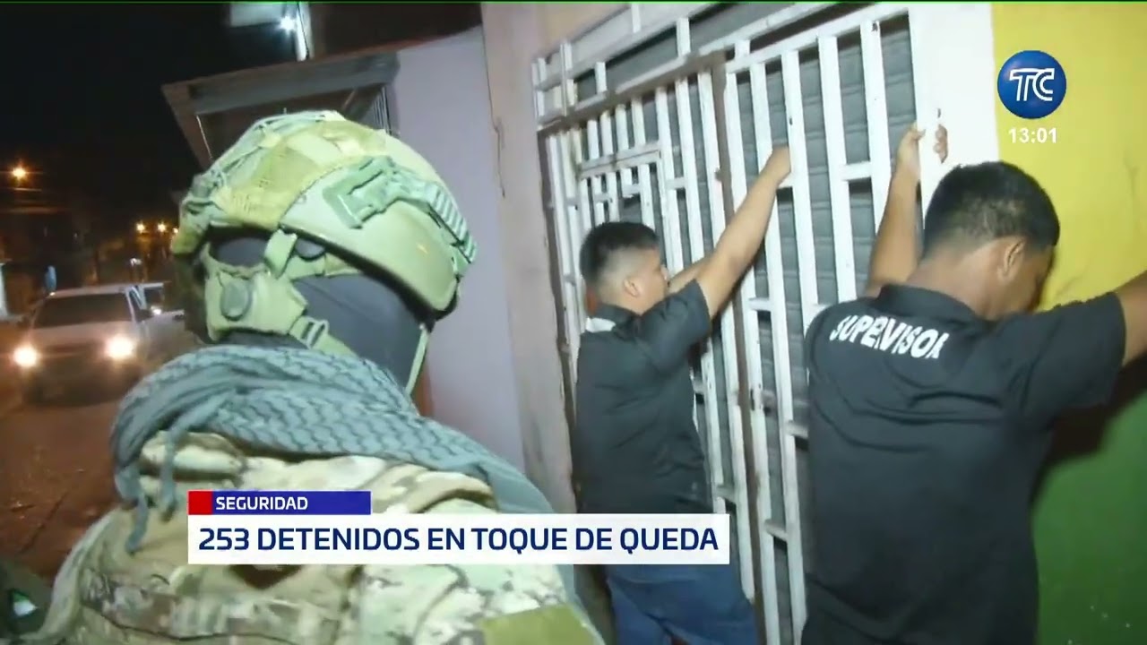 Más de 250 personas detenidas en toque de queda